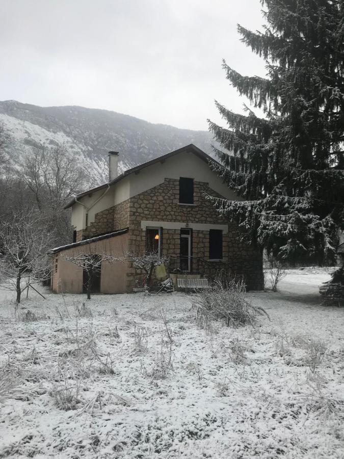 Chalet Tout Confort Proche D Ax 3 Domaines Vebre Εξωτερικό φωτογραφία